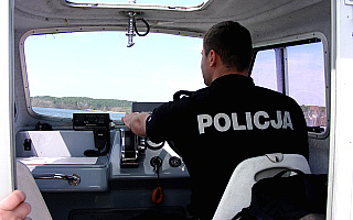 Policyjne patrole na jeziorach